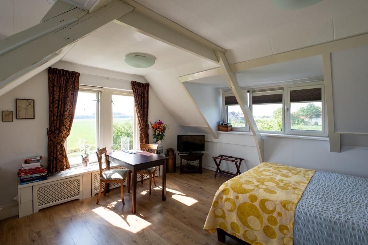 B&B Landleven เฮเลวุทสไลส์ ภายนอก รูปภาพ