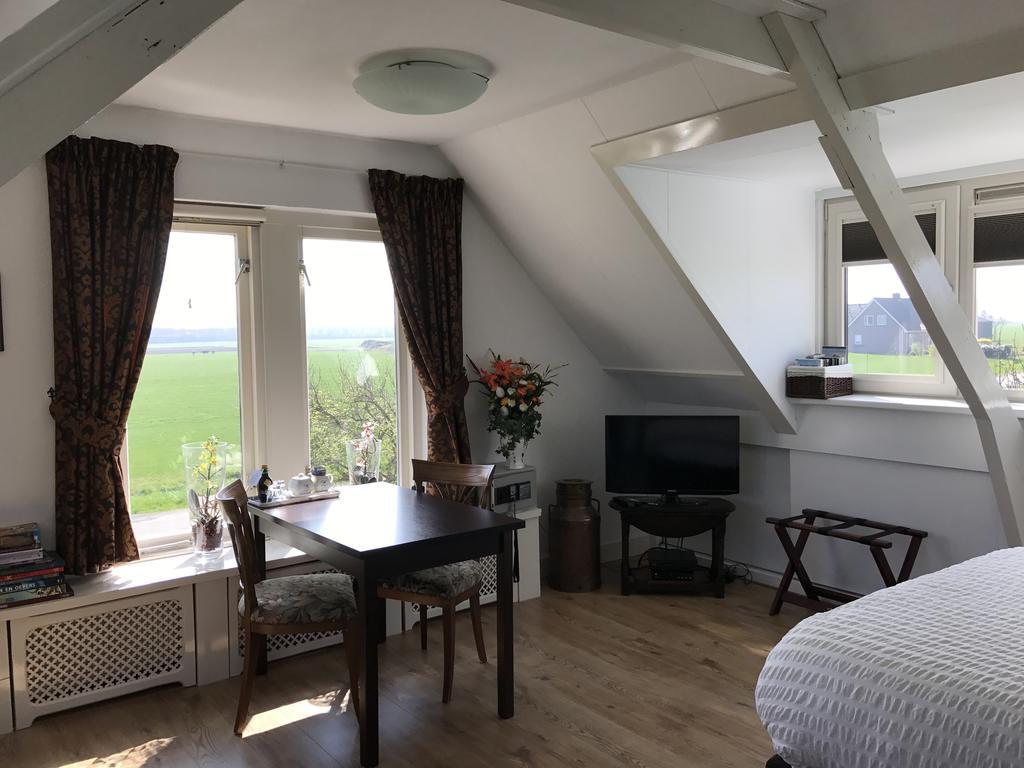 B&B Landleven เฮเลวุทสไลส์ ภายนอก รูปภาพ